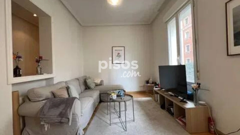Piso en alquiler en Goya