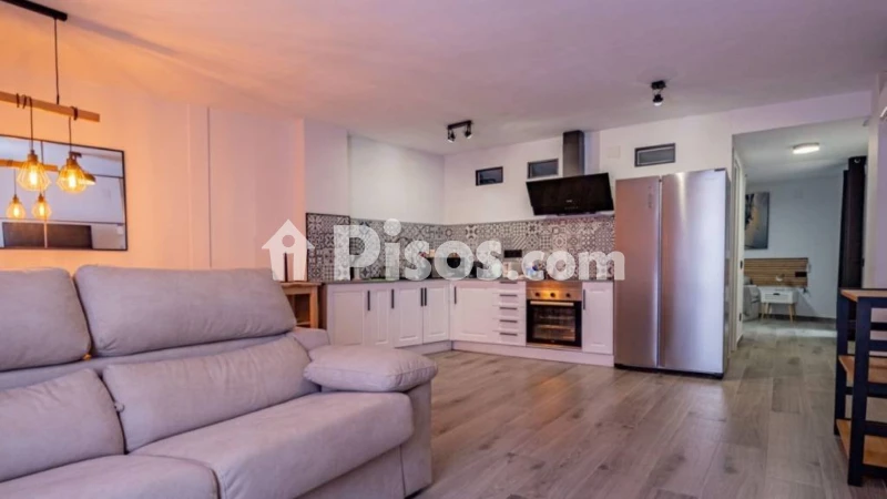 Pis – Altea