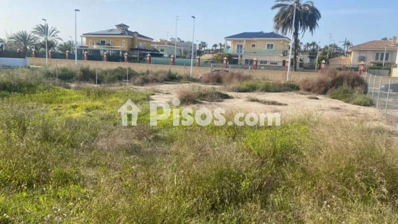 Terreno en venta en El Raval-Puertas Encarnades
