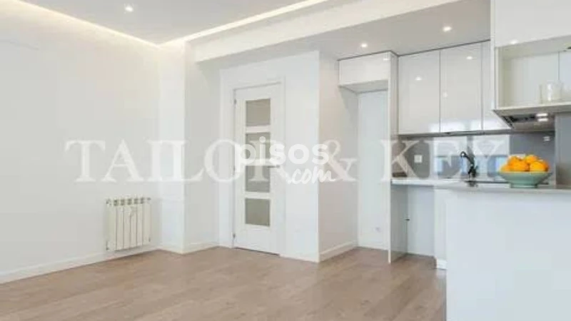 Piso en alquiler en Chamberí