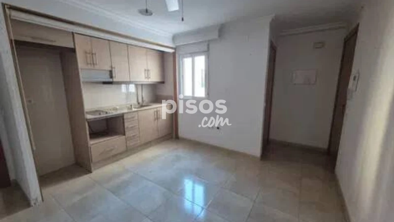 Piso en alquiler en Nou Moles