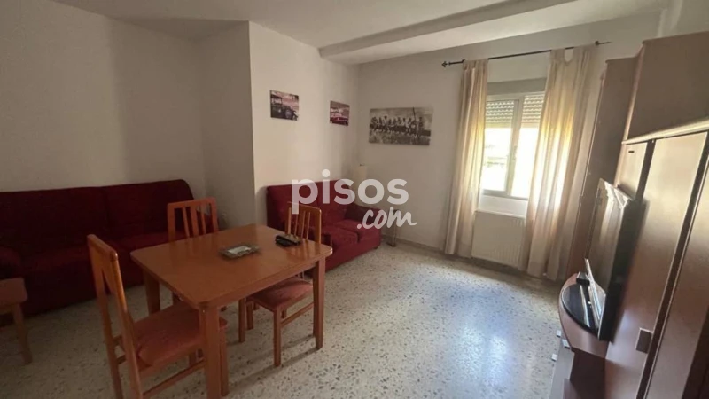 Piso en alquiler en Casco Histórico, Casco Histórico (Mérida) de 500 €<span>/mes</span>