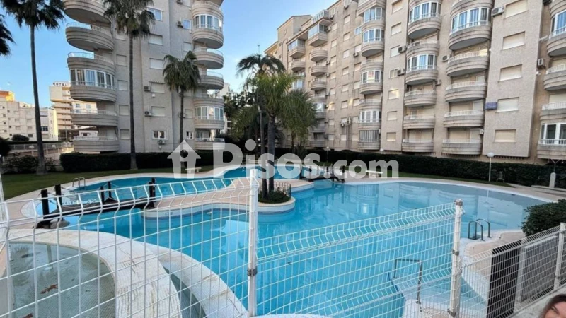 Fotografía del inmueble reportado: 800 €/mes — Valencia, Valencia