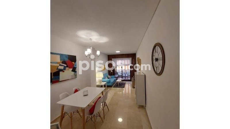 Piso en alquiler en Centro, Centro (Córdoba Capital) de 700 €<span>/mes</span>