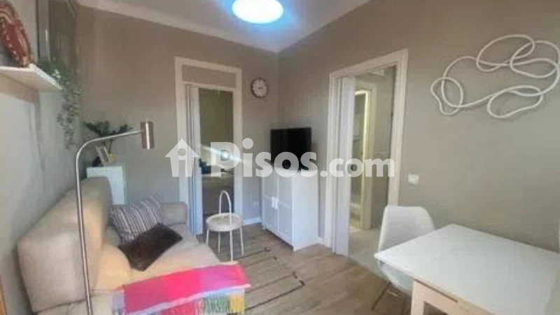 Piso en alquiler en Calle de Ponzano, cerca de Calle de José Abascal