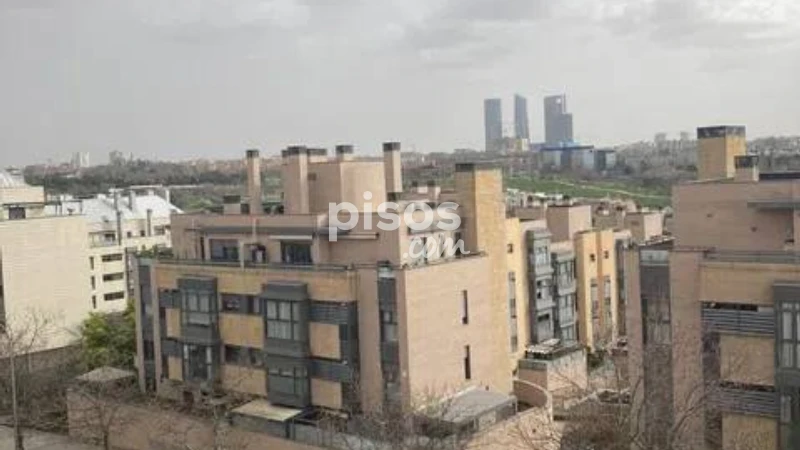 Piso en alquiler en Montecarmelo