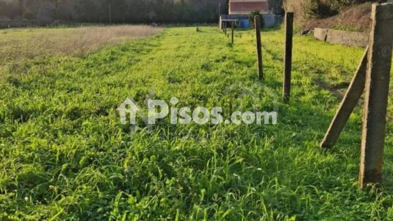 Terreno en venta en Boiro