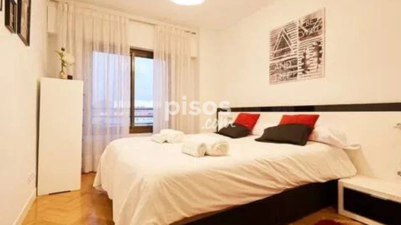 Piso en alquiler en Adelfas