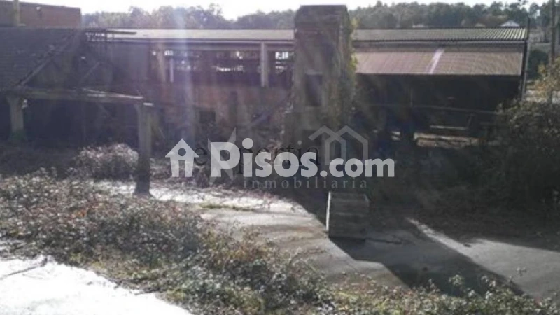 Nave industrial en venta en Agra de Riveira