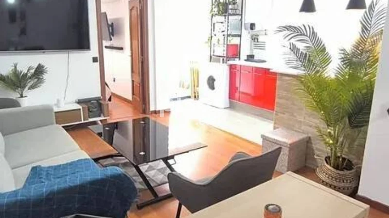 Piso en alquiler en Valdeacederas