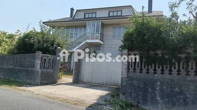 Casa – Vilasantar, O Castro de Ril, O Cruce de Sesmonde