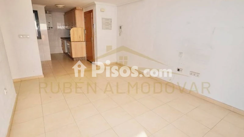 Piso – Orihuela, Josefina Manresa