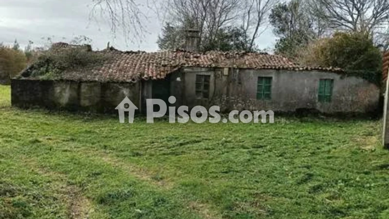 Casa – Vilasantar, O Castro de Ril, O Cruce de Sesmonde