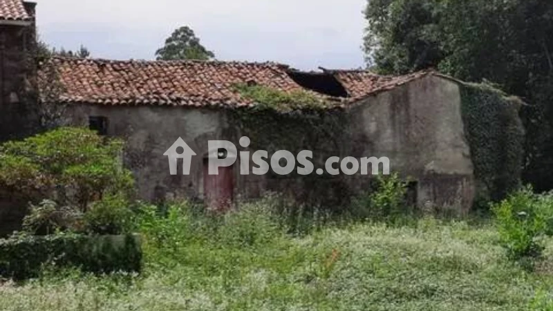 Casa – Oza, Burricios