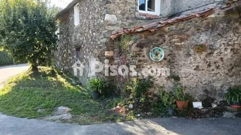Casa – Oza, Burricios