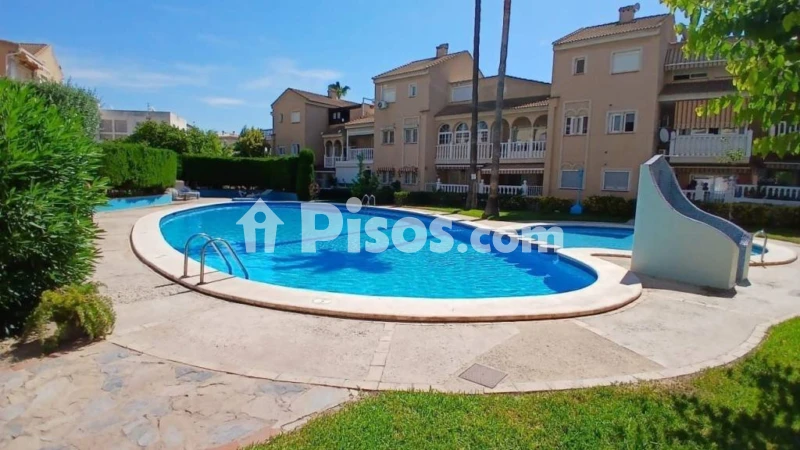 Pis – l'Alfàs del Pi, Urbanització L'Estrada, l'Albir