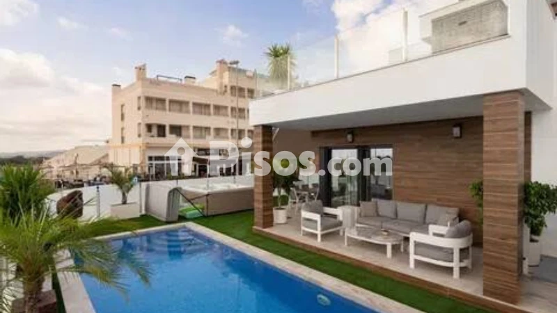 Casa – Orihuela, Capri I, Entrenaranjos