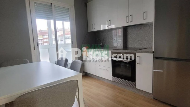 Fotografía del inmueble reportado: 900 €/mes — Ourense, Ourense