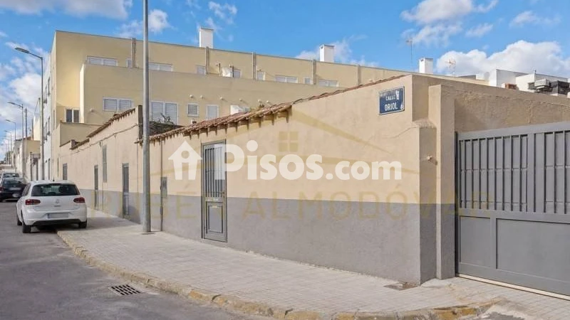 Casa – Orihuela, Capuchinos, Rabaloche