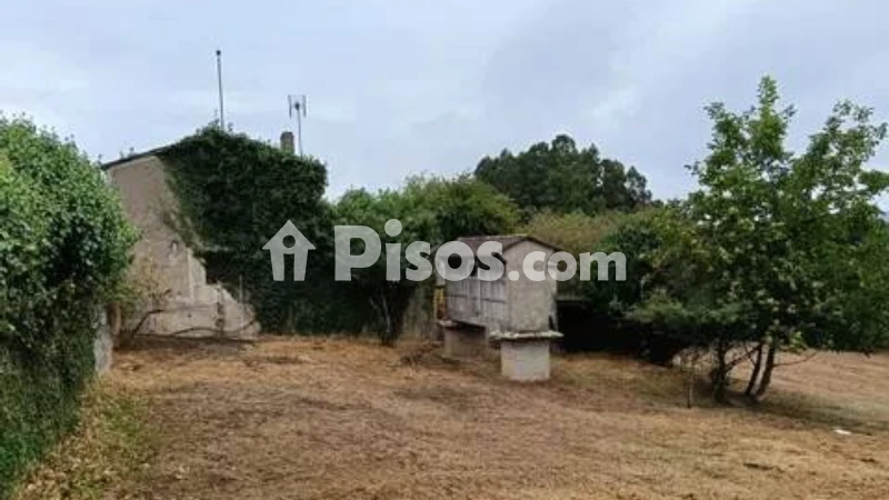 Casa – Oza Cesuras, Porzomillos