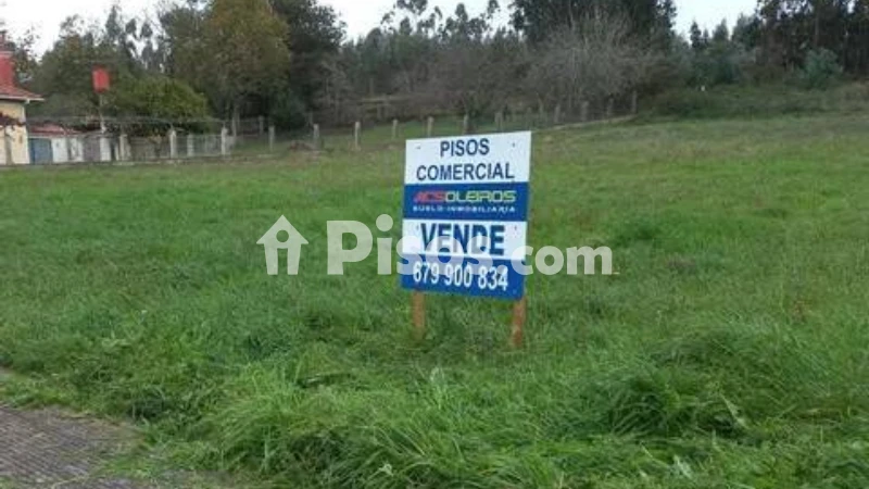 Terreno en venta en Calle Guisamo S-N