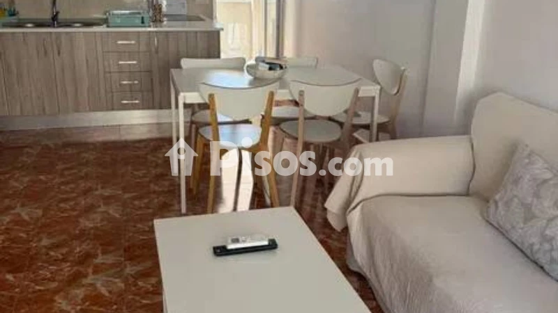 Fotografía del inmueble reportado: 600 €/mes — Almería, Almería