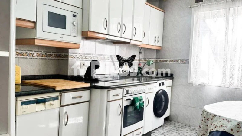 Fotografía del inmueble reportado: 900 €/mes — Asturias, Asturias