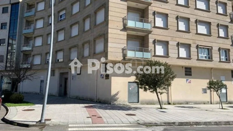 Local comercial en venta en Boiro