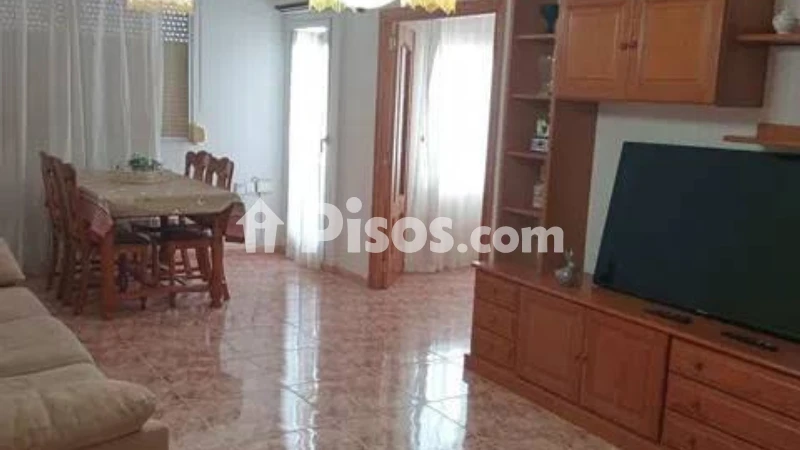 Fotografía del inmueble reportado: 950 €/mes — Valencia, Valencia