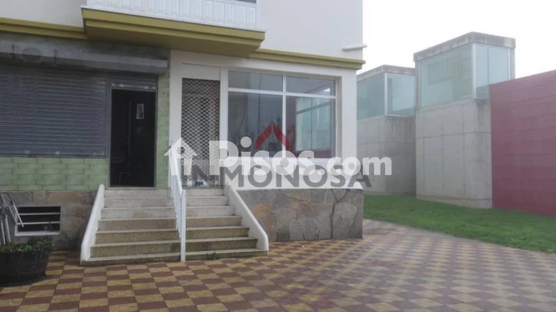 Local comercial en venta en Caranza