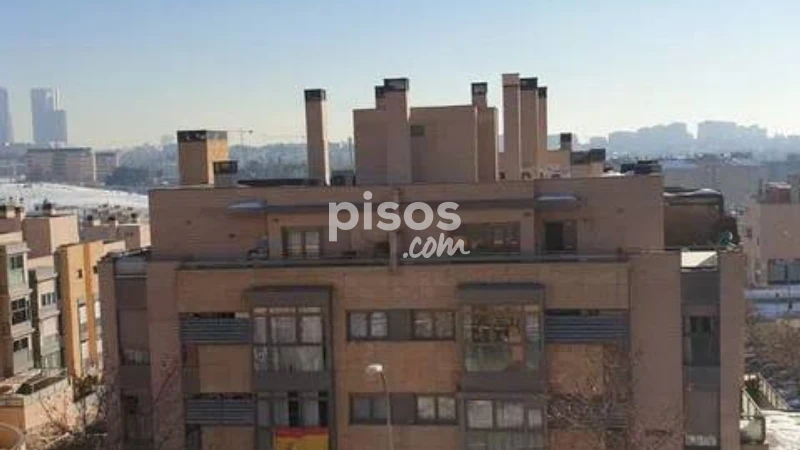 Piso en alquiler en Montecarmelo