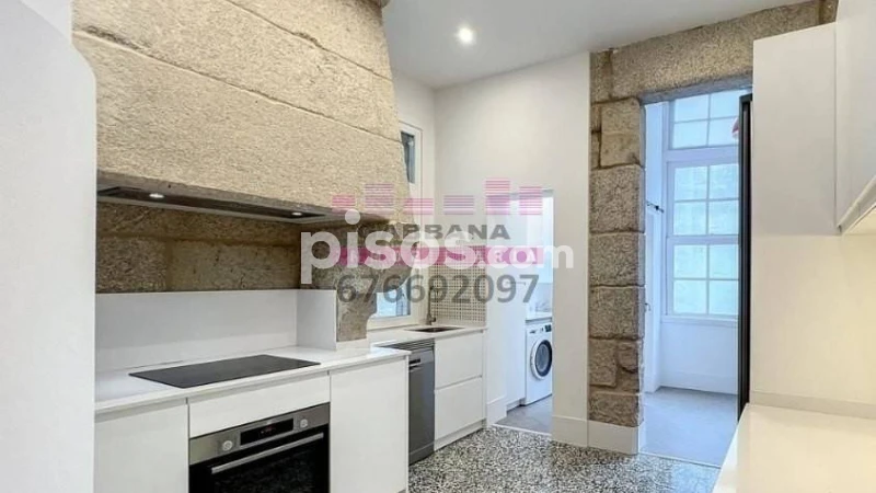 Piso en alquiler en Calle del Príncipe, Centro-Areal (Distrito Casco Urbano. Vigo) de 1.900 €<span>/mes</span>