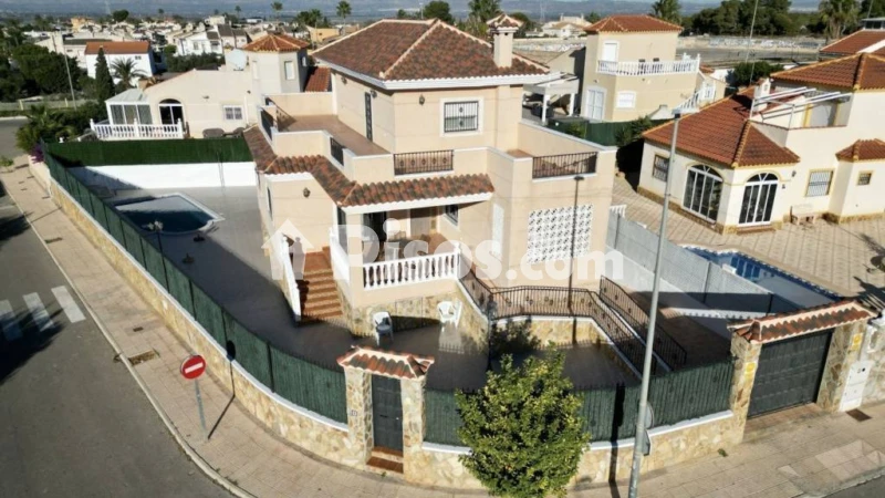 Casa – San Fulgencio, Urbanización La Marina-El Oasis