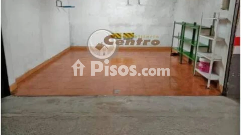 Garaje en venta en Carretas