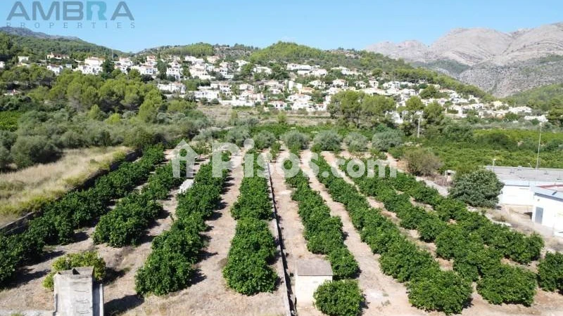 Terreno en venta en Orba