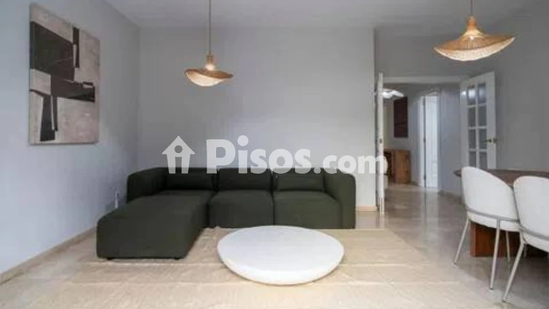 Piso en alquiler en Carrer de la Llanterna