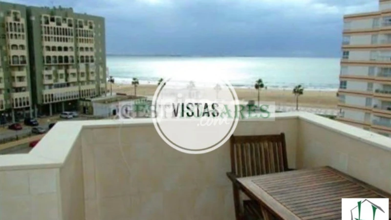Piso en alquiler en Calle de las Olas, Valdelagrana (El Puerto de Santa María) de 750 €<span>/mes</span>