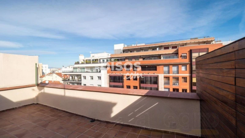 Ático en alquiler en Castellana