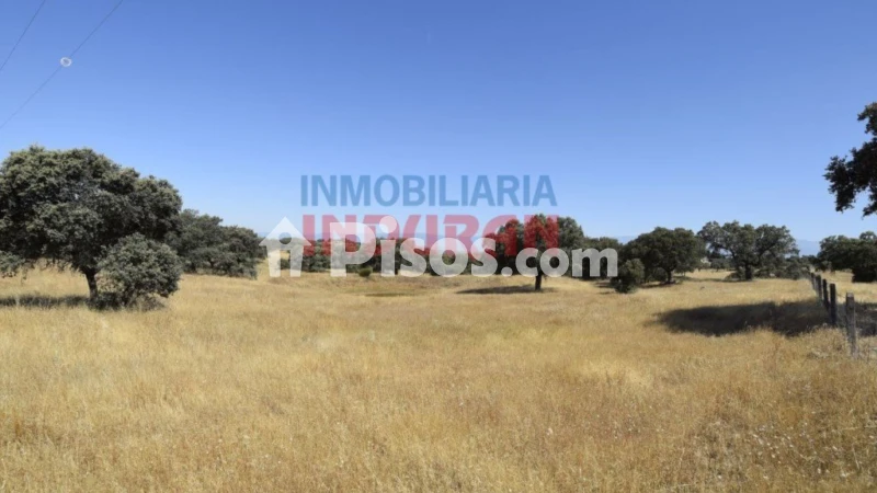 Finca rústica en venta en Millanes - Vista 3
