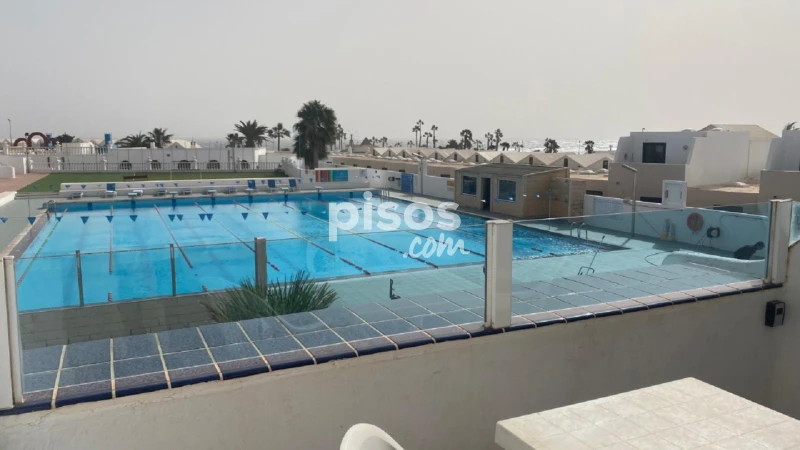 Apartamento en alquiler en Sands Beach, Costa Teguise (Teguise) de 1.400 €<span>/mes</span>