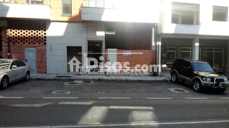 Local comercial en venta en Cee