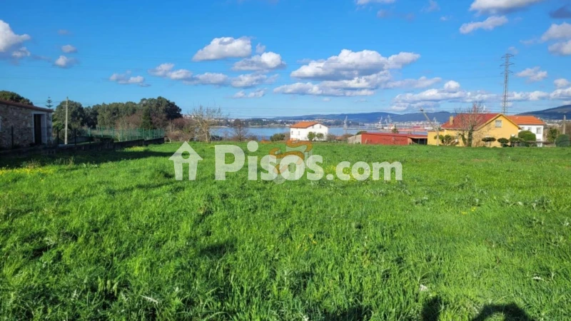 Terreno en venta en Mugardos