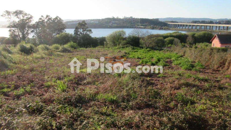Terreno en venta en Neda