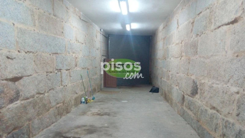 Local comercial en alquiler en Ourense, O Couto (Ourense Capital) de 400 €<span>/mes</span>