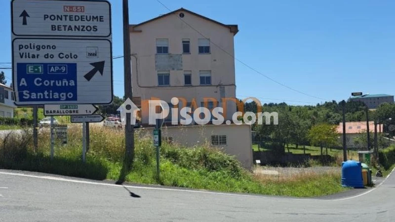 Edificio en venta en Barallobre