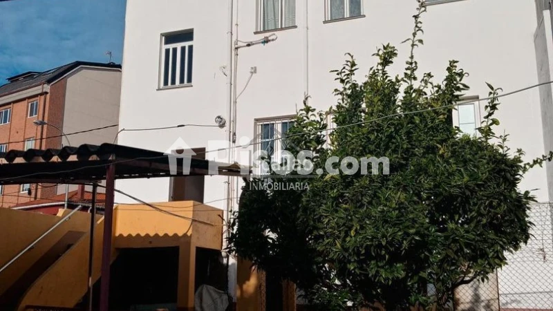 Edificio en venta en Catabois