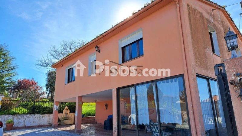 Casa – Oza Cesuras, Porzomillos