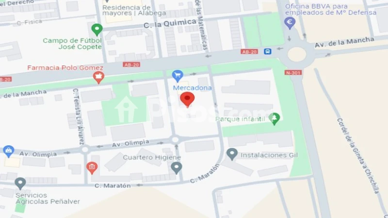 Garaje en venta en Calle de la Aviadora Pepa Colomer