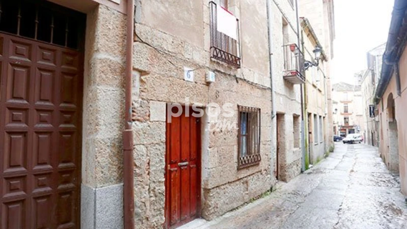 Casa en venda a Caballeros del Santo Sepulcro, Número 0, Ciudad Rodrigo de 19.800 €