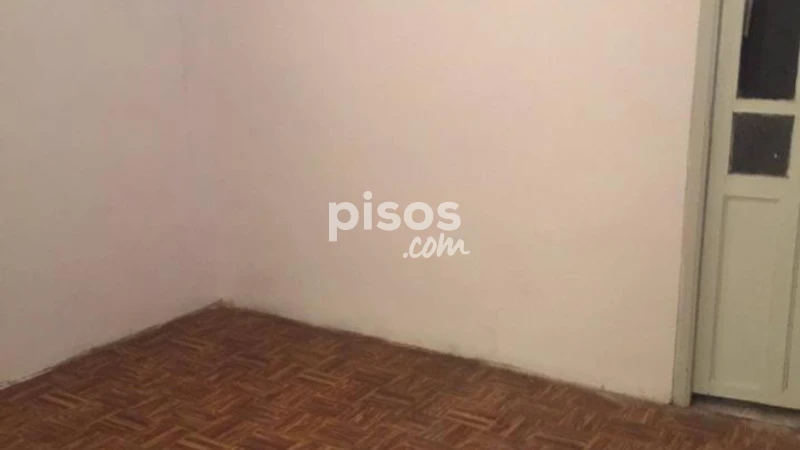 Rustic property for sale in Calle Prensa, Barajas de Melo of 33.000 €